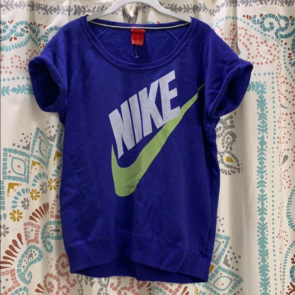 Nike short sleeve terry sweatshirt top